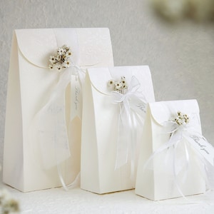 Lot de 20 coffrets cadeaux - Idéal pour les coffrets cadeaux de mariage, les cadeaux de baby shower et les cadeaux de baby shower | Fleurs blanches