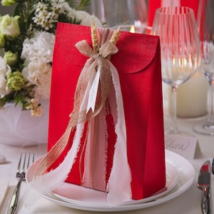 Packung mit 20 Party Favor Boxes - Ideal für Weihnachtsgeschenkboxen, Abschlussgeschenkboxen und Valentinstag Geschenkboxen | Rote Seide