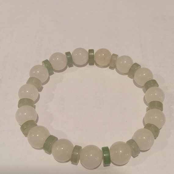 Vintage full bead white jade nephrite green Jadei… - image 2