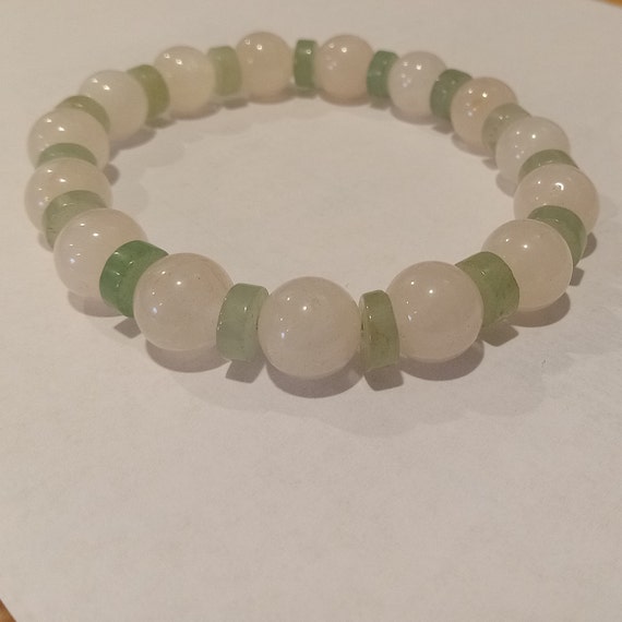 Vintage full bead white jade nephrite green Jadei… - image 1