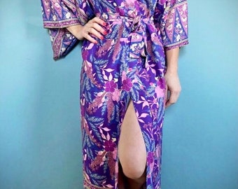 Kimono Robe, Long Dressing Gown, Bridesmaid Robe, Womens Dressing Gown, Japanese Kimono, Ladies Beach Robe, Purple Flower Kimono,