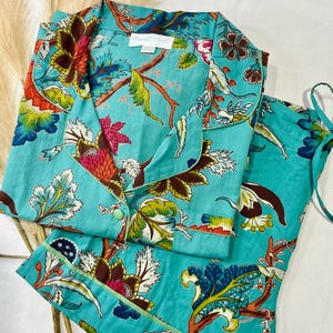 Womens Cotton Short Pyjama Set: Teal Exotic Floral Print