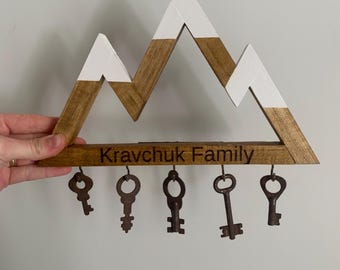 Rustic Mountain Key Holder, Wooden House Warming Entryway Decor, Gift for New Home
