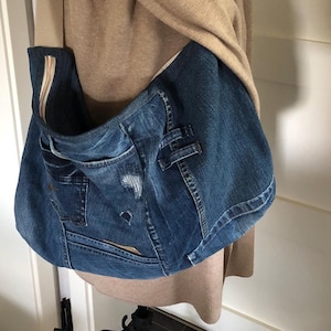 Große Upcycling Jeanstasche-Shopper-Einkaufstasche-Schultertasche-Jeanstasche-Handarbeit-Damentasche-Unikat-Umhängetasche-große Tasche