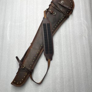 33&quot; Western Rifle Scabbard with Fur Lining & Versatile Strap for Lever Action Carbine Horseback or ATV Hunting Fits Winchester Marlin Henry