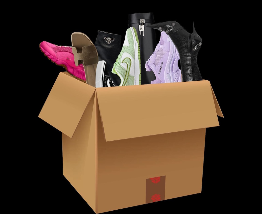 Premium - Sneakers Mystery Box - Pair of Shoes - Mystery  display picture 2
