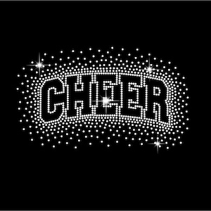Puede incluir: Fondo negro con la palabra "CHEER" escrita con pedrería blanca. La palabra está delineada con pedrería y rodeada por una dispersión de pedrería más pequeña, creando un efecto brillante.