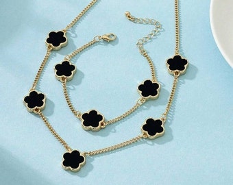 Set aus 1 Armband mit Metallic-Blumendekor und 1 Halskette