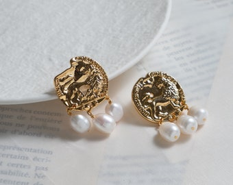 Elegant Freshwater Pearl Earrings, Classic Jewelry for Every Occasion, Handcrafted Pearl Studs for Women