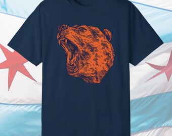 Camiseta de fútbol americano de Chicago con colores cómodos de oso: Windy City Tailgate Apparel
