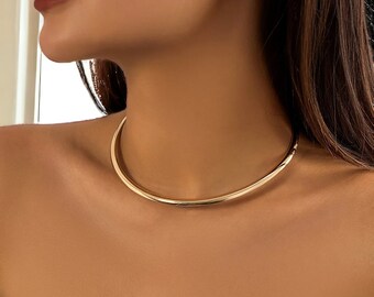 Elegante collar de gargantilla de oro y plata - Delicado y minimalista - Perfecto para capas - Regalo de cumpleaños ideal para ella