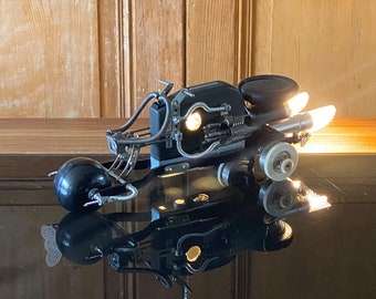 Cyberpunk Motorrad Upcycling Vintage Kamera Tischlampe LED Steampunk Lampe