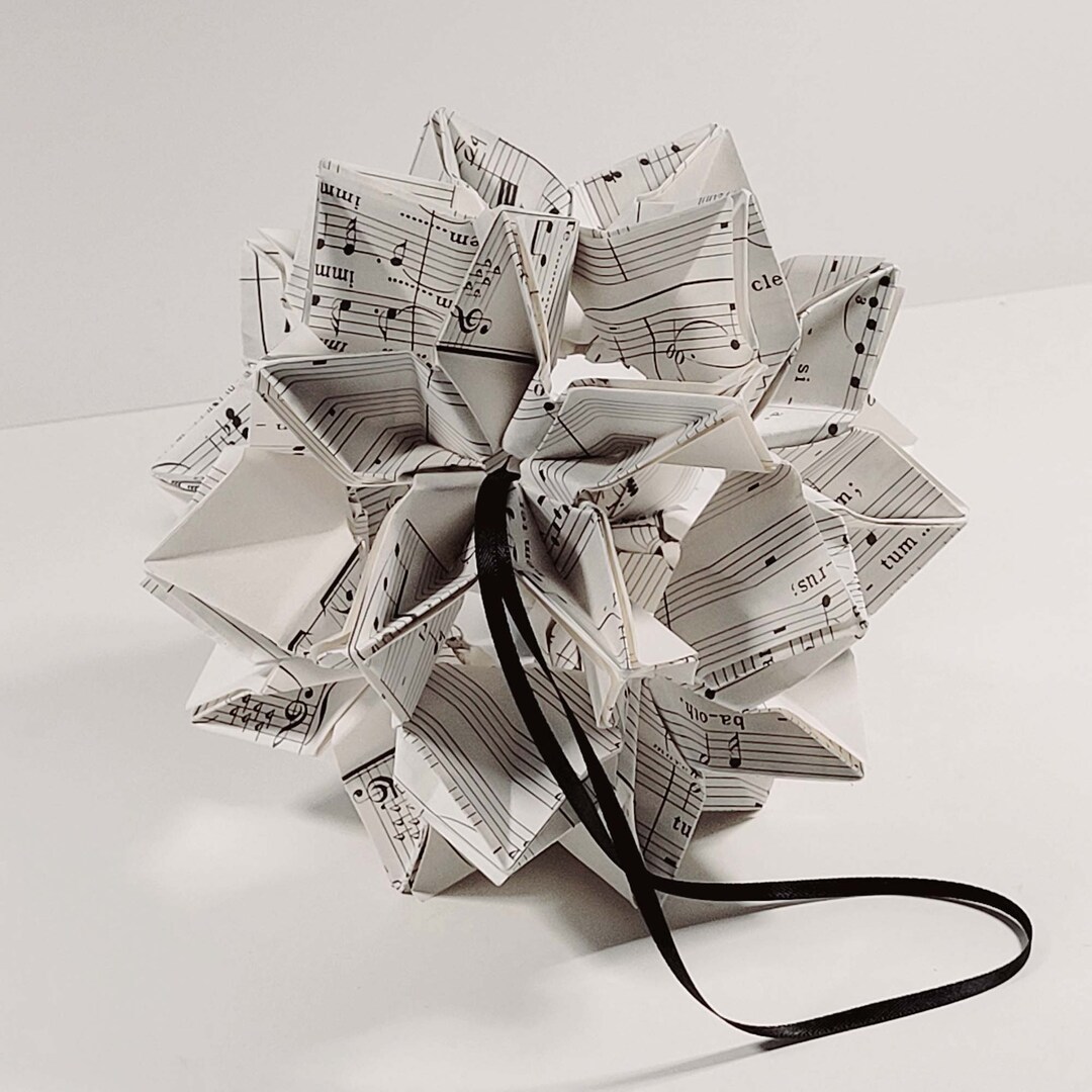 Recycling Paper Flower Ball 