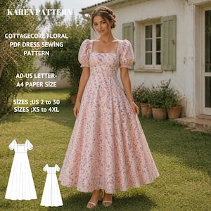 Peut inclure: Une robe rose clair à motifs floraux, avec un col carré et des manches bouffantes. La robe a une jupe ample et est portée par une personne. Le texte sur l'image indique "COTTAGECORE FLORAL PDF DRESS SEWING PATTERN" et "SIZES ;US 2 to 30 SIZES ;XS to 4XL".