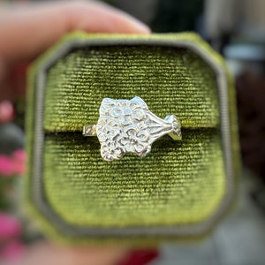 Forget-me-not flower ring # Size 8
