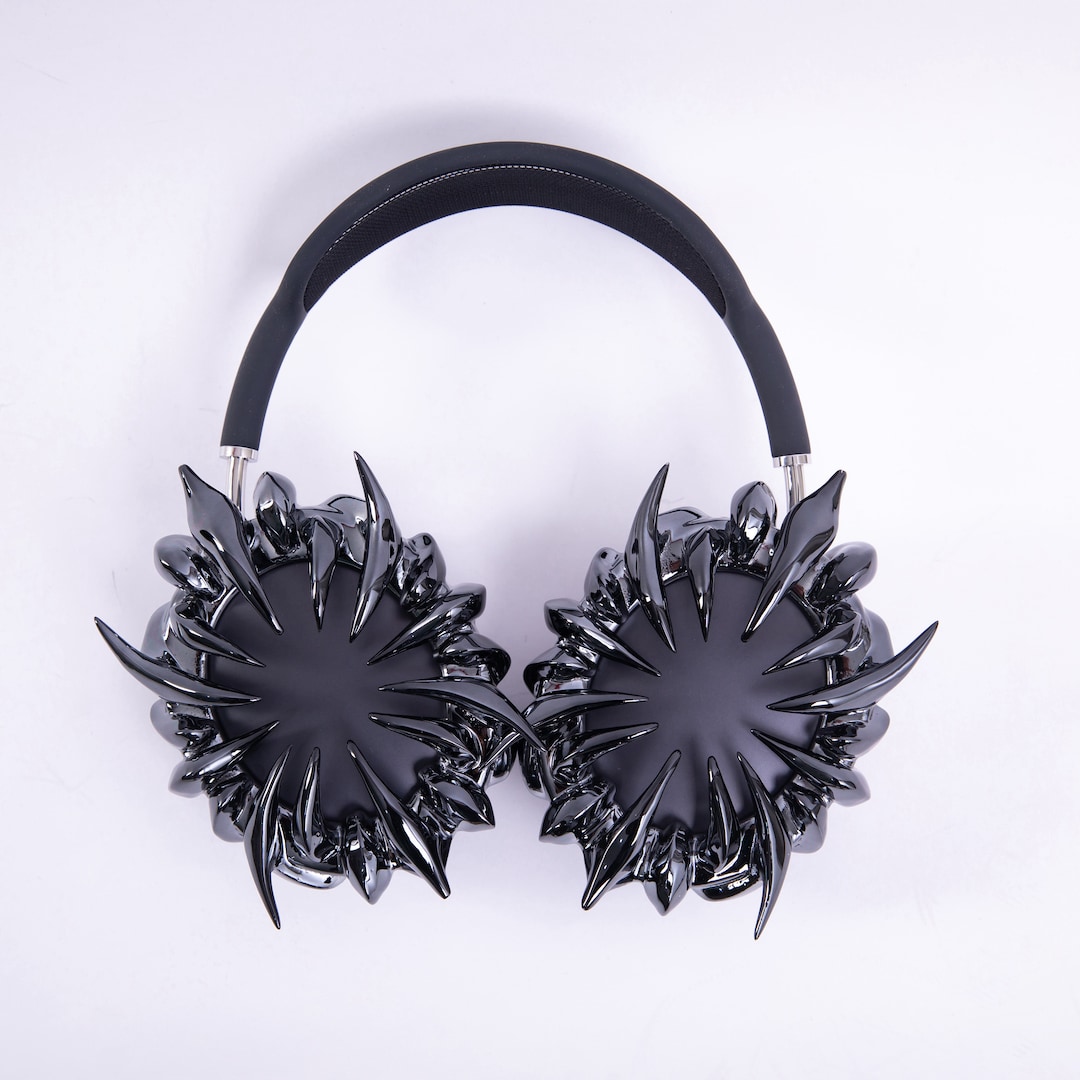 Throne Airpods Max Covers: Glossy Black Cyberpunk 3D Printed Resin