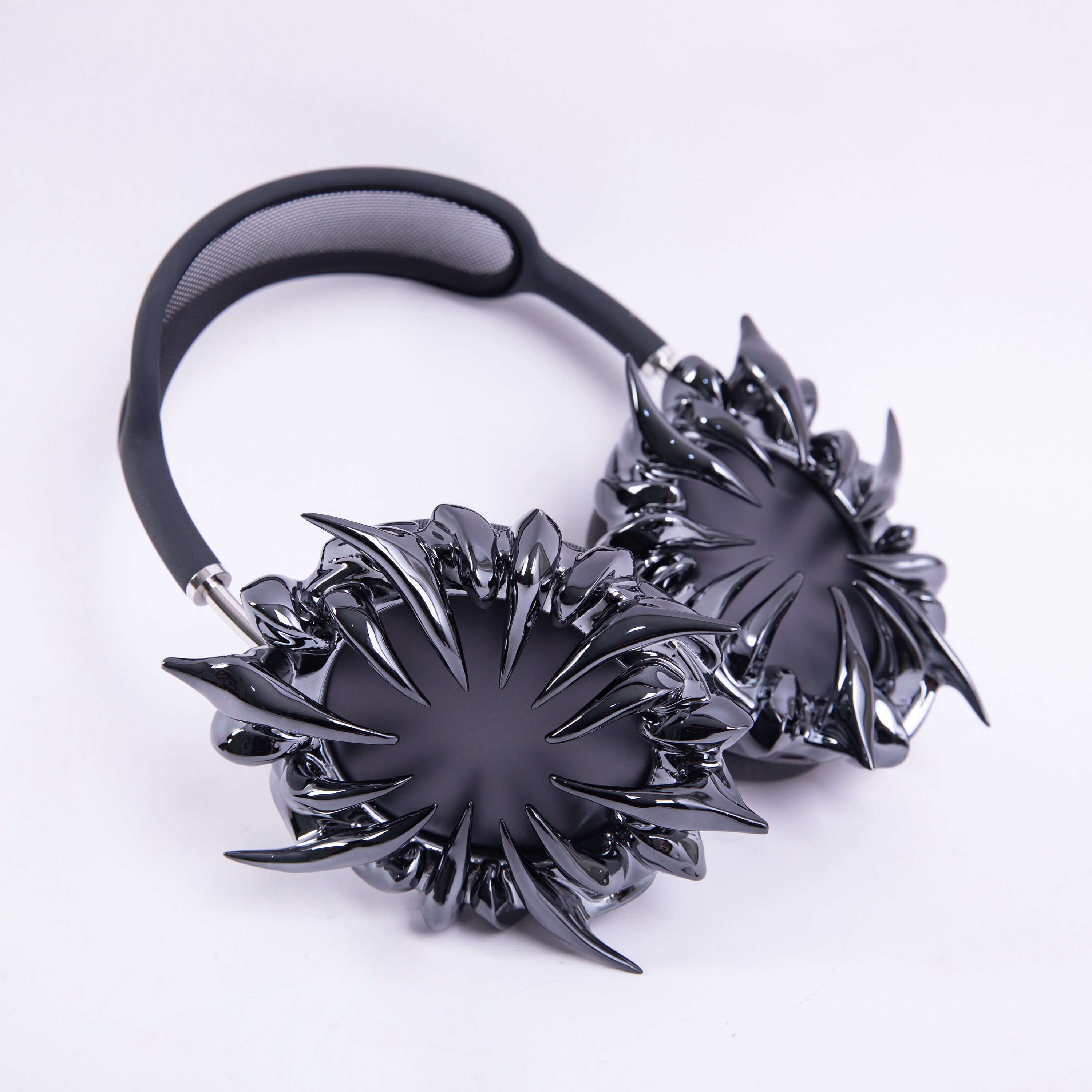 Throne Airpods Max Covers: Glossy Black Cyberpunk 3D Printed Resin