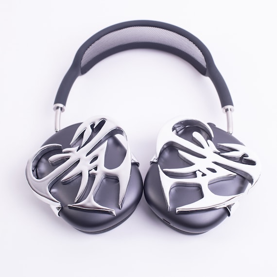 Love Airpods Max Covers: Glossy Silver, Chinese Character Design