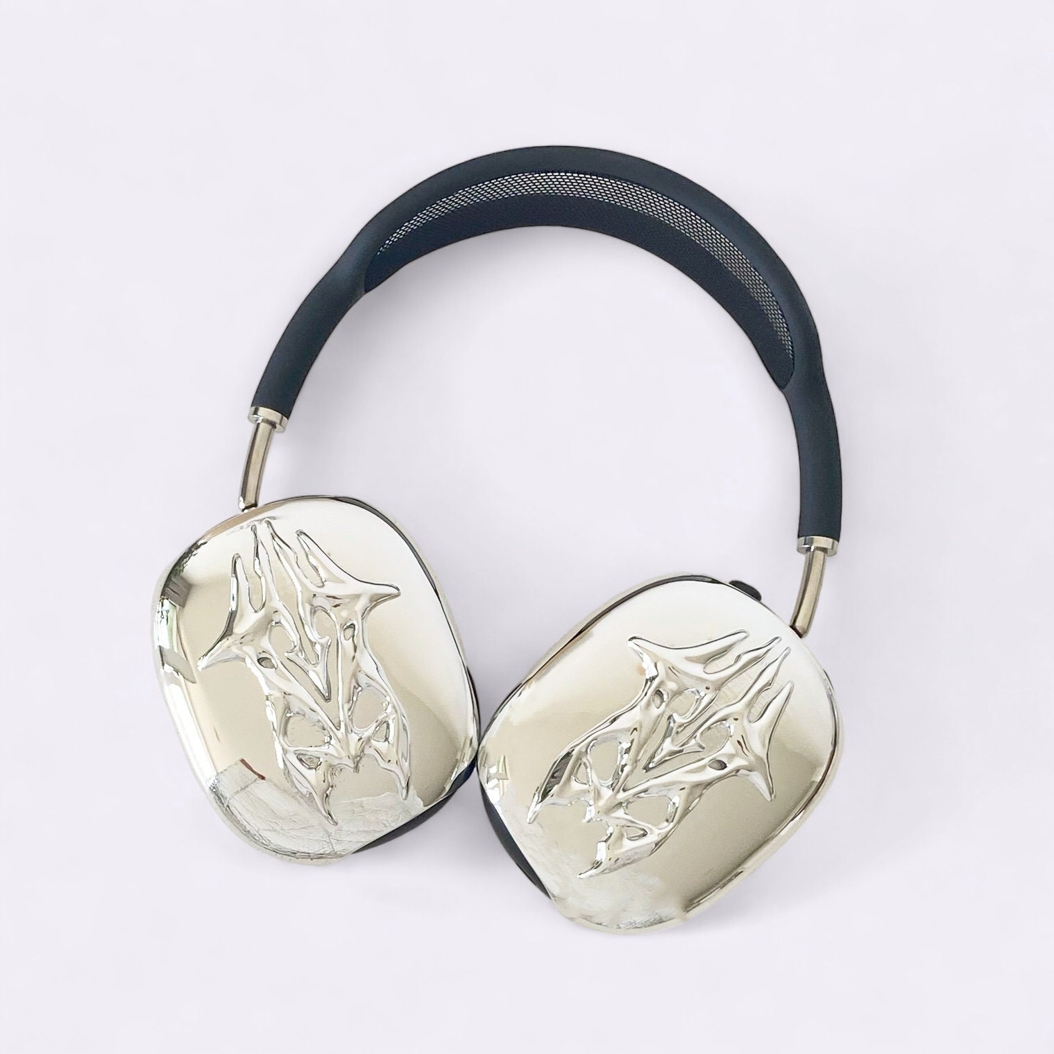 AirPods Max シルバー ケース付き Amazon.co.jp: 【整備済み品】Apple