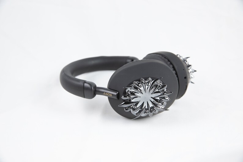 Throne Black Sony XM5/XM4 Headphone Attachments: Cyberpunk 3D Printed image 2