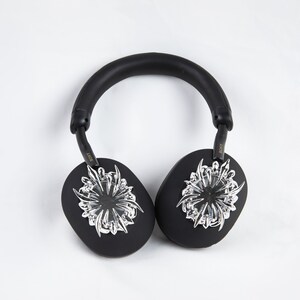 Throne Sony XM5 Cyberpunk Headphone Attachments image 7