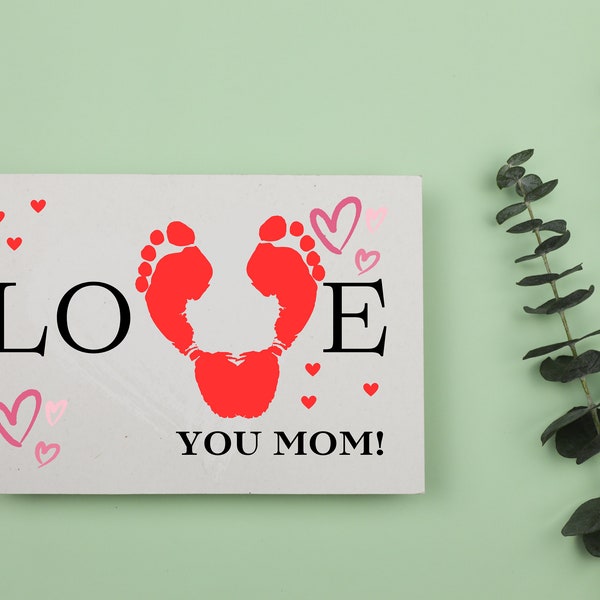 Kreative Muttertags-Freude: DIY LOVE-Bild zum Ausdrucken für Kinderfüße und -hände | Handabdruck | Fußabdruck