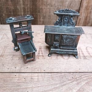 Vintage Pencil Sharpeners Set | Made in Spain by Play Me | Antique Stove & Carpenter Tool | Retro Desk Decor | Collectible Gifts