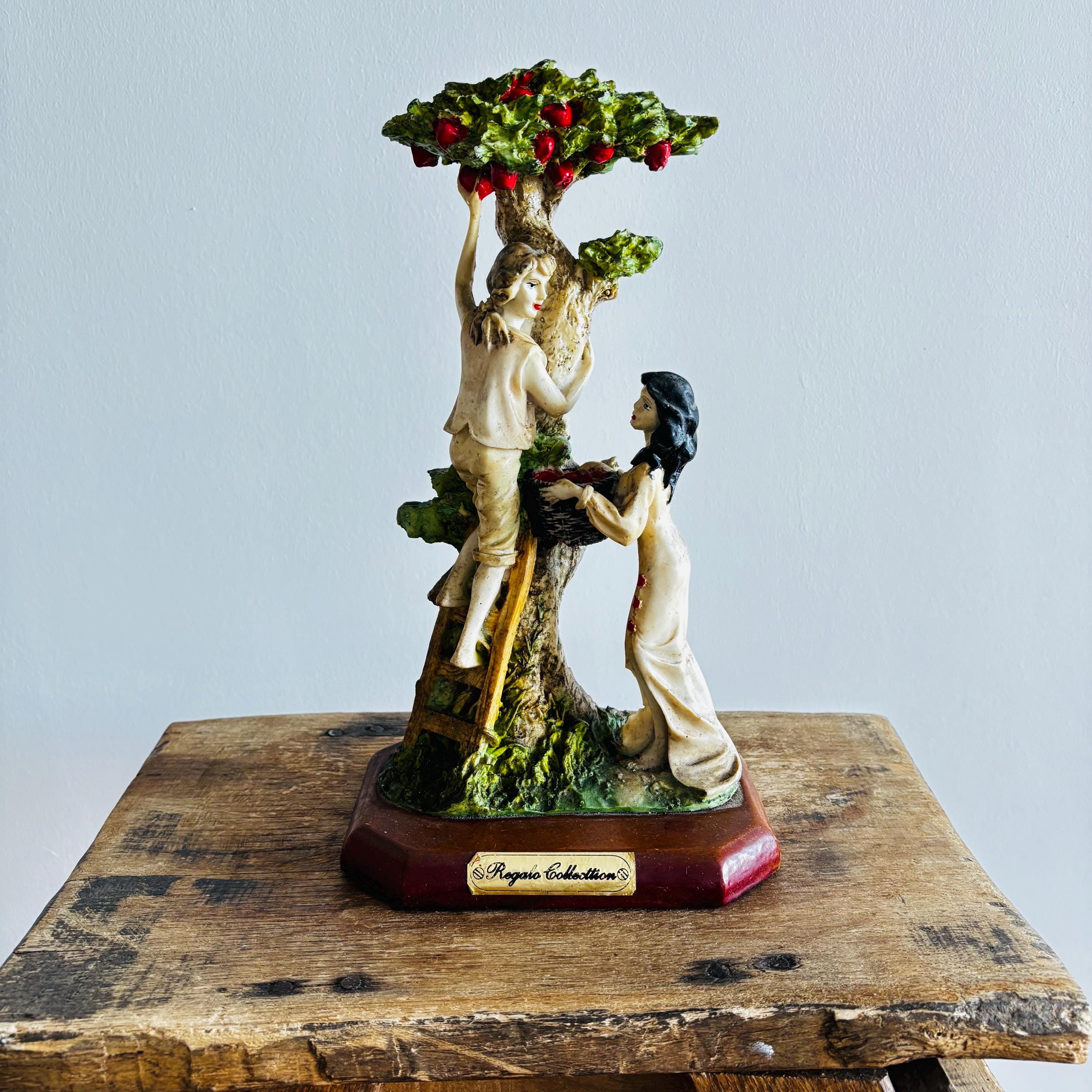 Adam eve sculpture - Etsy 日本
