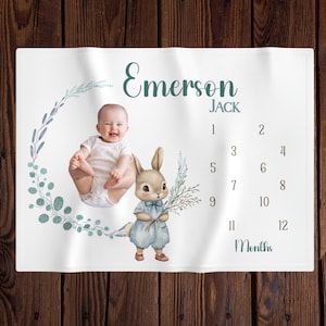 Bunny personaliseren mijlpaaldeken babyjongen, maandgroeitracker, kraamcadeau, pasgeboren foto, groen kinderkamer, naamdeken konijn