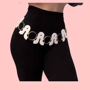 Pretty Lights inspired metal ring belt! Available in black, white, red, pink, purple, olive green, beige, or brown!