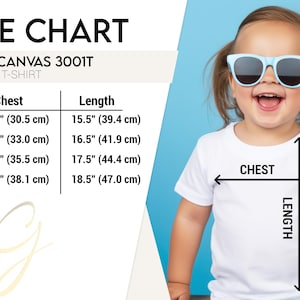 Puede incluir: Un ni&ntilde;o peque&ntilde;o con una camiseta blanca y gafas de sol azules, con una tabla de tallas para camisetas para ni&ntilde;os peque&ntilde;os Bella Canvas 3001T. La tabla muestra medidas de pecho y largo en cm.