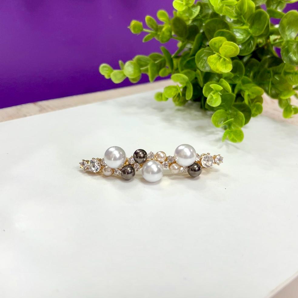 NWT COS Pearl-Effect Hair Clip Ivory Black Two Tone Ivory and Co Pearl Blossom Statement Pearl Cluster Hair Clip main image 3