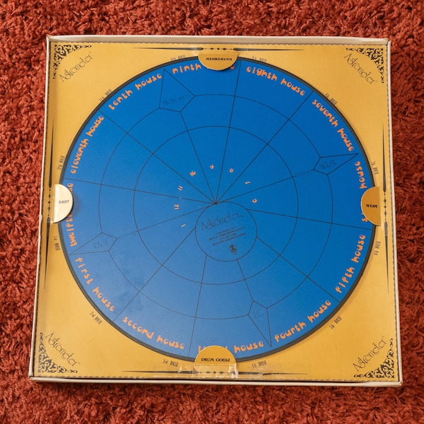 RARO kit di astrologia vintage - mappa del pendolo magnetico, Zodiaco - L'astrometro originale del 1977 + altro