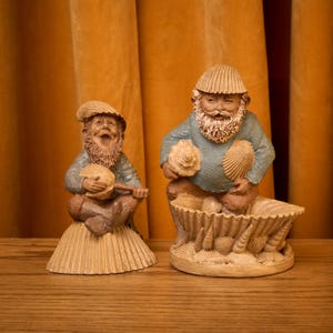 Vintage Tom Clark shell gnome collectible discontinued