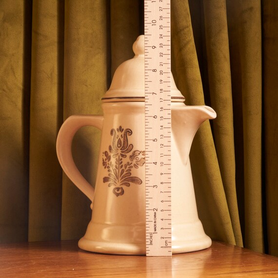 Vintage Pfaltzgraff Village Stoneware Cream & Brown Coffee Tea Pot 