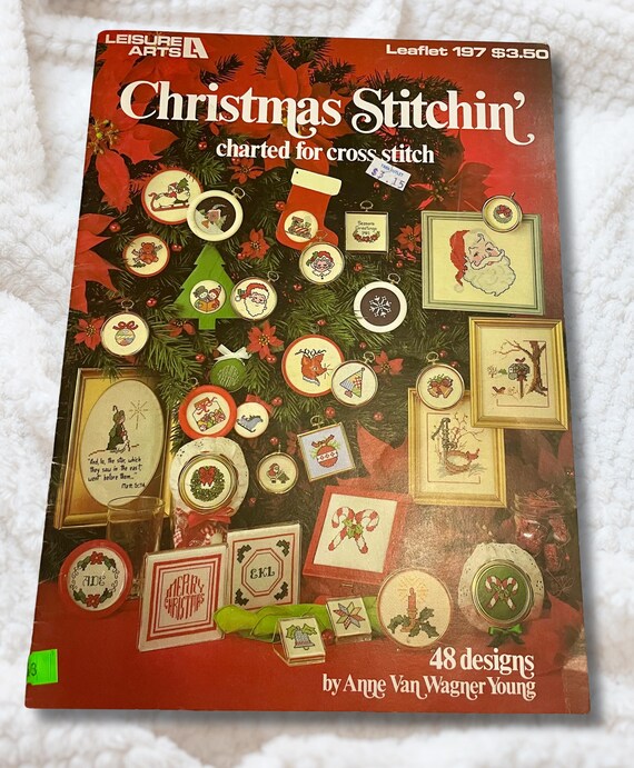 1981 Christmas Cross Stitch Book: Vintage Leisure Arts Charts