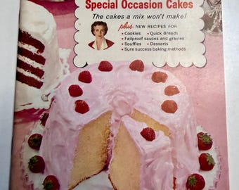 Vintage Cookbook - Betty Crocker's Softasilk Special Occasion Cakes | 1957