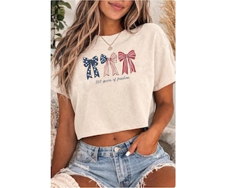 250 Years of Freedom Comfort Colors Crop Top, American 250 Anniversary Tee, Patriotism 4th of July Patriotic Bow
