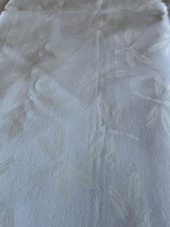 ream Jacquard Dragonfly Fabric – Elegant Tone-on-Tone Design 323