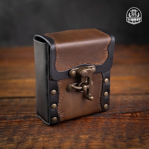 yugioh deck belt holder Yu'Gi Box & Replica, 60 Size, Hard Shell, Faux Leather, Belt Loop, Compatible with Yu-Gi-Oh!, Magic: The Gathering, Poke TCG and others (Yu'Gi Black Remote Mount - ICOtec