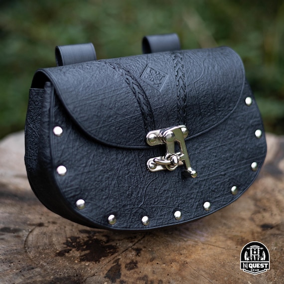 Medieval Leather Bag - Fantasy Belt Pouch - Larp Druid Medieval Leather Bag - Fantasy Belt Pouch - Larp Druid