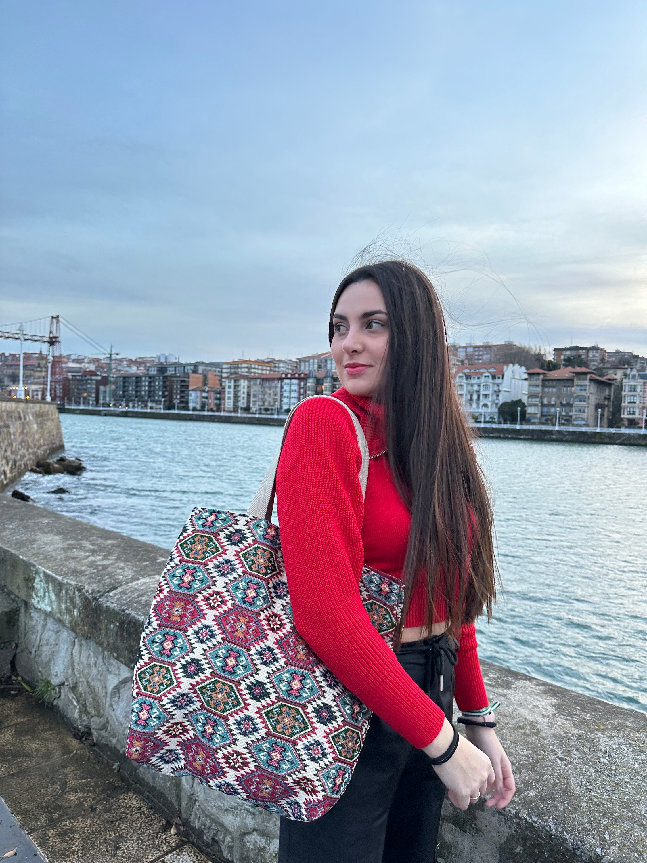 Complemento para la mujer joven con neceser de regalo bolso boho