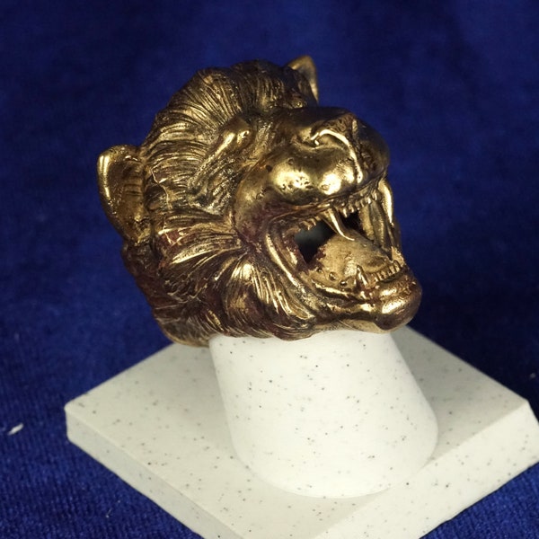 Anillo Monstruo León