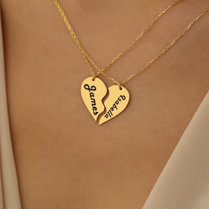 Best Friends Necklace Set, Personalized Split Heart Pendant with Names, Valentine&#39;s Day Gift, Birthday Gift, Gift For Mom, Gift for Love,