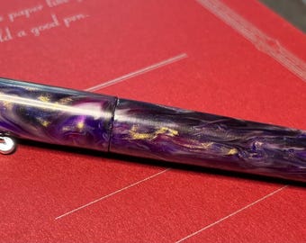 Pluma estilográfica personalizada hecha a mano