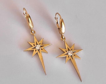 18k Gold North Star Dangle Earrings with Diamonds