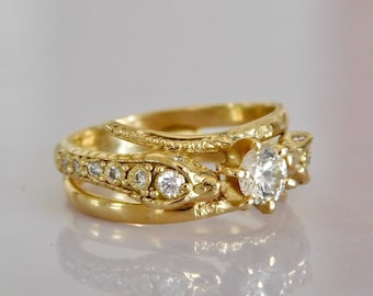 Diamond eternal double snakes ring in 18k gold  - ouroboros