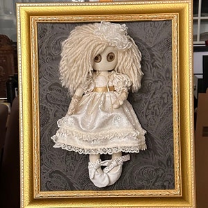 Muñeca hecha a mano, muñeca de arte, muñeca de trapo, muñeca de colección, muñeca de decoración. Idea de regalo para cualquier ocasión.