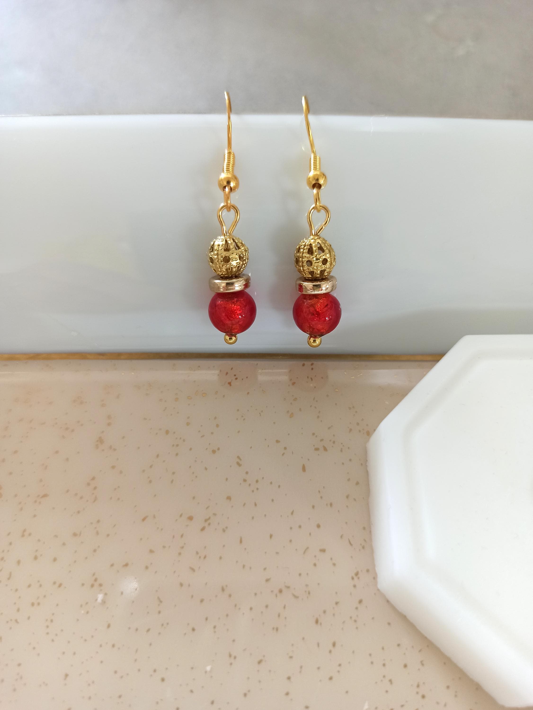 Boucles D'oreilles Pendantes En Verre De Murano Rouge - Plaqué Or - Création Unique