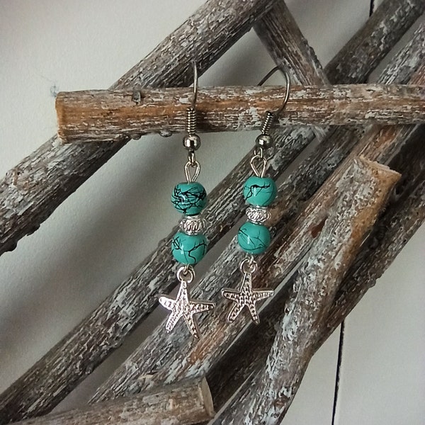 Boucles d'oreilles, petites perles façon turquoise